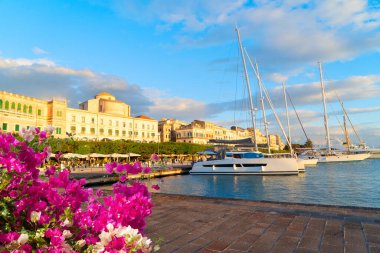 Syracuse eski ortaçağ kasabası, Sicilya İtalya