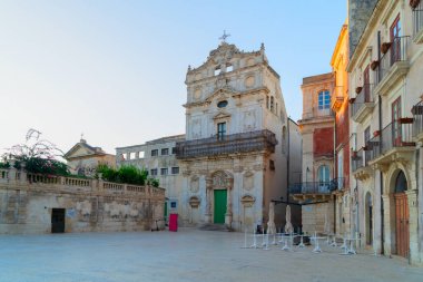 Santa Lucia alla Badia Kilisesi, Sicilya İtalya ile eski ortaçağ kasabası