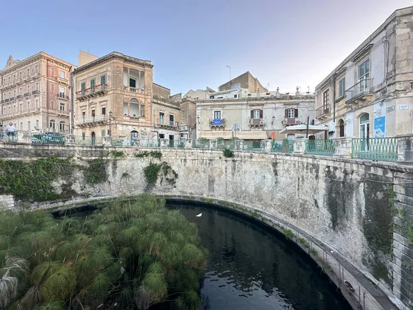 Syracuse eski ortaçağ kasabası, Sicilya İtalya
