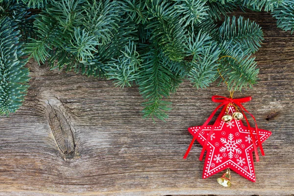 Rami d'albero sempreverdi freschi di Natale — Foto Stock