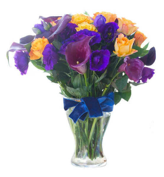 Calla lila y flores de eustoma — Foto de Stock
