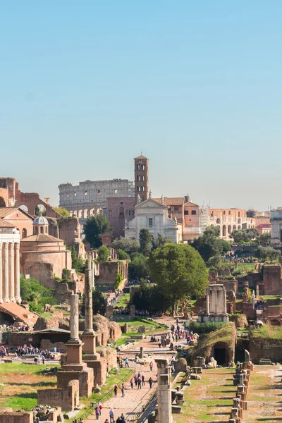 Fórum - Římské ruiny v Římě, Itálie — Stock fotografie