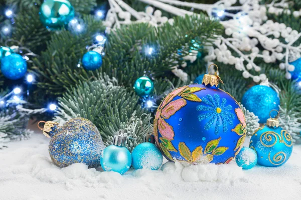 Blauwe kerstballen — Stockfoto