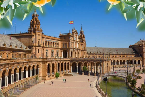 Famosa plaza de España en Sevilla —  Fotos de Stock