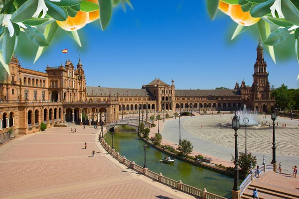 Famouse square i Spanien i Sevilla — Stockfoto