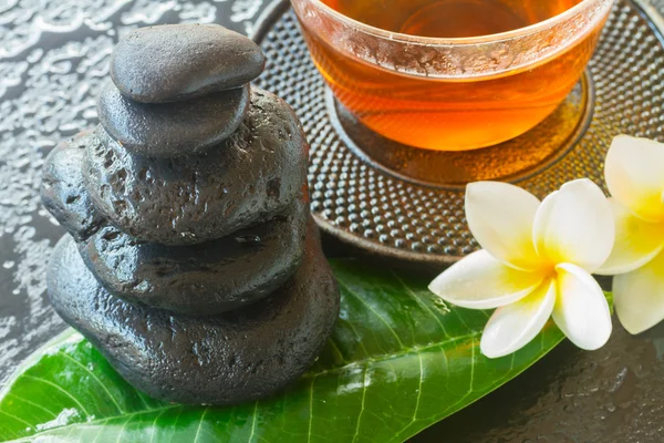 Schwarze Zen-Steine — Stockfoto