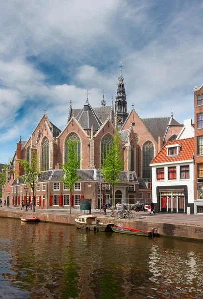 Аудекерк Амстердама, Голландія — стокове фото
