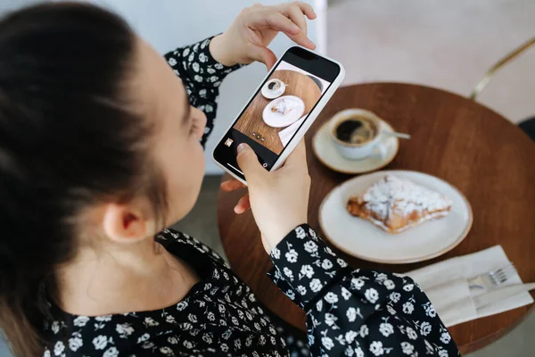 Woman Taking Picture Her Breakfast Cafe Sitting Small Table One — Stock Photo, Image