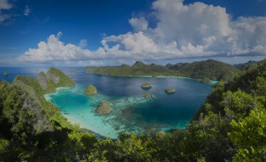 Panorama deniz rezerv Raja Ampat Yeni Gine