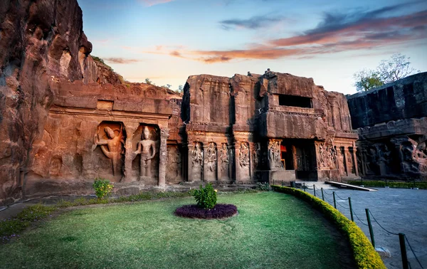 Ellora jeskyní v Indii — Stock fotografie