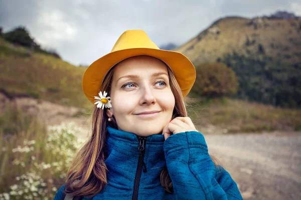 Genç kadın turist portresi — Stok fotoğraf