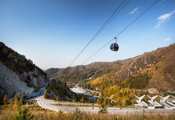 Vista de la pista de patinaje Medey en Almaty —  Fotos de Stock