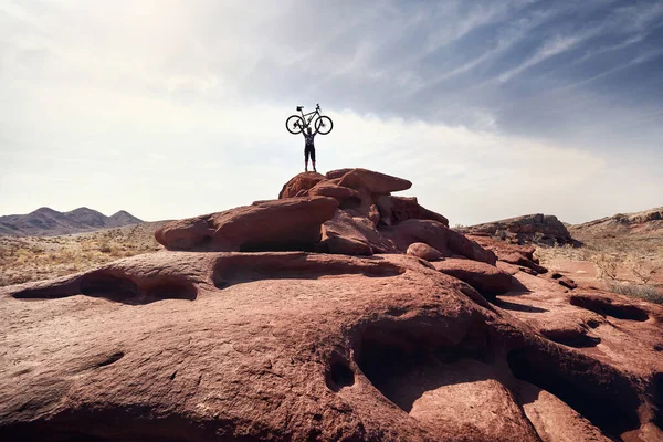 Rider Beard Holding His Mountain Bike Silhouette Desert Volcanic Mountain — Stock Photo, Image