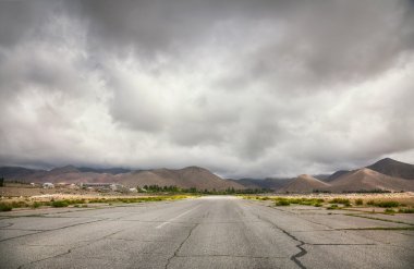 Dağlara giden yol