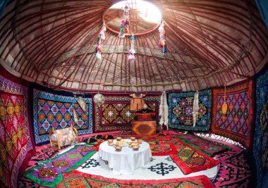 Kazak yurt iç