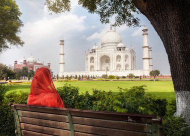 Taj Mahal görünümüne 
