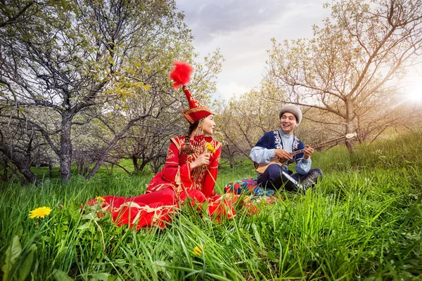 Казахская песня любви — стоковое фото