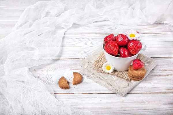Erdbeerfrühstück — Stockfoto