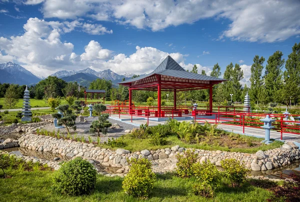 Japonská zahrada v Almaty — Stock fotografie