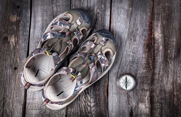 Shoes and compass — Stock Photo, Image