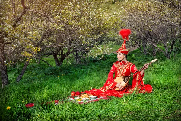 Казахська музики — стокове фото