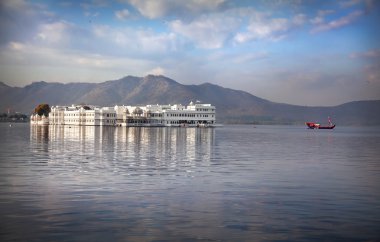 Lake Pichola Otel Sarayı