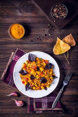 Baharat ile sonbahar salatası