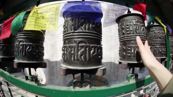 Buddhist prayer wheels — Stock Video