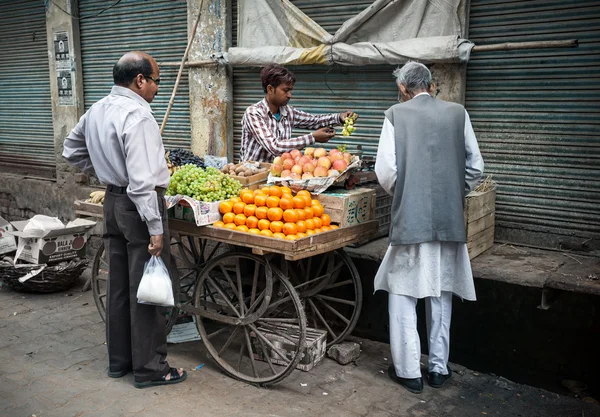 Mercado indiano de frutas na área de Taj Mahal — Fotografia de Stock