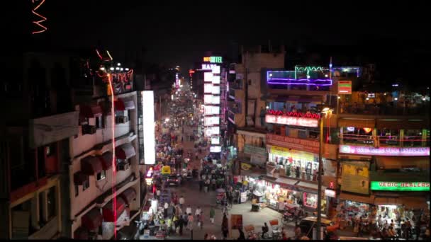 Éjszakai fő Bazar Új-Delhiben — Stock videók
