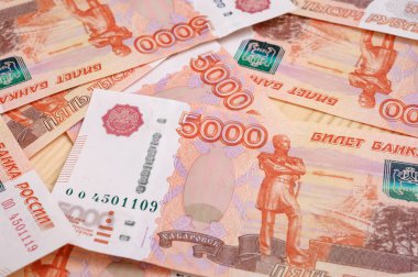 5000 ruble arkaplan. Rus banknotları farklı açılarda.