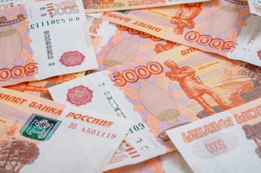 5000 ruble arkaplan. Rus banknotları farklı açılarda.
