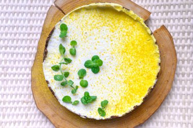 Vejetaryen fıstıklı kek. Limon ve çikolatalı kaju turtası.