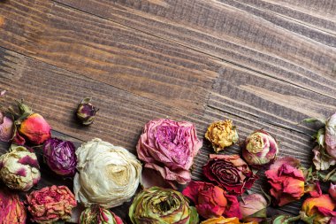 Kurutulmuş güller. Sevgililer arka plan.