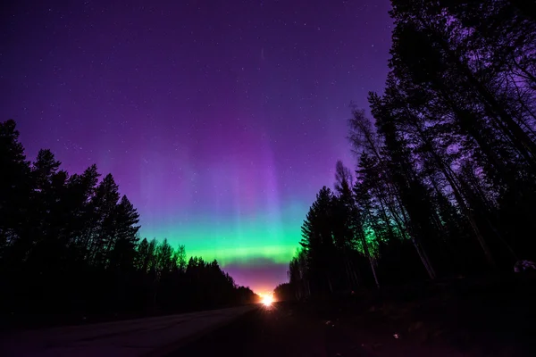 Luzes do norte (Aurora borealis) na Rússia. Izhevsk — Fotografia de Stock