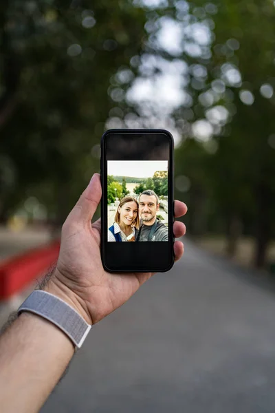 Selfie casal alegre — Fotografia de Stock