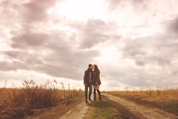 Landscape portrait of young beautiful stylish couple sensual and — Stock Photo, Image