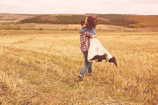 Landscape portrait of young beautiful stylish couple sensual and — Stock Photo, Image