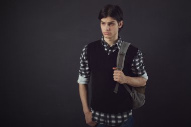 yakışıklı bir genç adam portresi