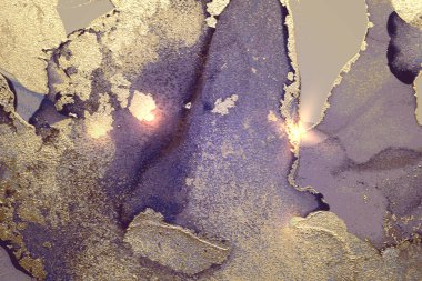 Altın ve mor soyut alkol mürekkep mermer dokusu