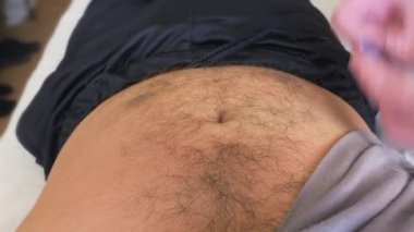 Bulaşıcı Hastalıklar Bölümü 'nde doktorların çalışmaları..