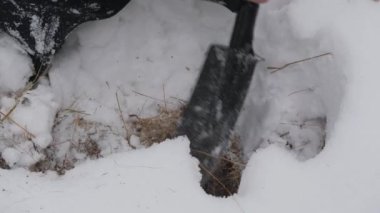 Silah tehdidi. Rehine alma..