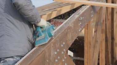 Elektrik planörüyle bir ağaç planlamak.