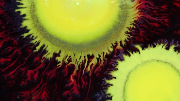 Crystal germination. Abstract yellow spot on a dark red background. Abstract Grunge Art Ink Paint Spread Blast Explode Background. — Stock Video