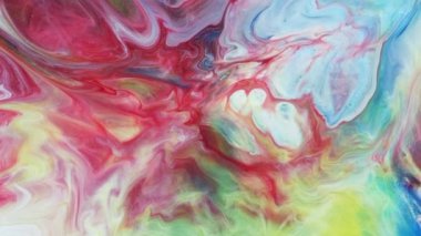 Derin mürekkep boşlukları. Mavi arka planda kırmızı, sarı çizgiler var. Soyut renkli arkaplan taşınıyor. Boyalar karıştırılıyor.