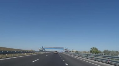 yaya geçidi üzerinden Ekspres.