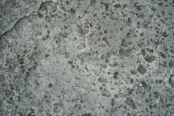 Nierówne brudne pęknięty betonowym z otworem — Zdjęcie stockowe