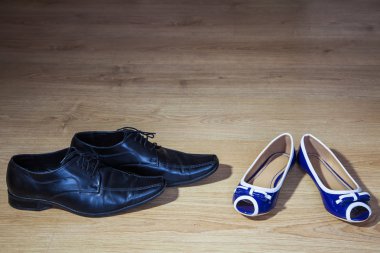 Kadın ve erkek ayakkabıları