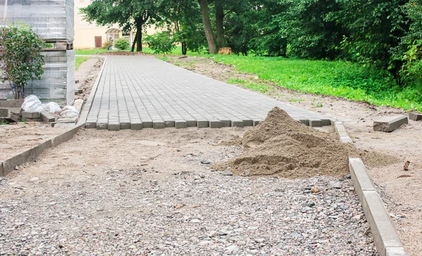 Construção de um novo pavimento de lajes de pavimentação — Fotografia de Stock