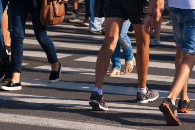 feet of pedestrians  clipart